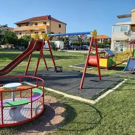 Campsite Mobile 4us Privlaka (Zadar)